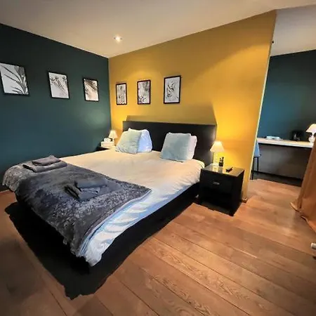 Bed & Breakfast Chez Marraine Bruggy